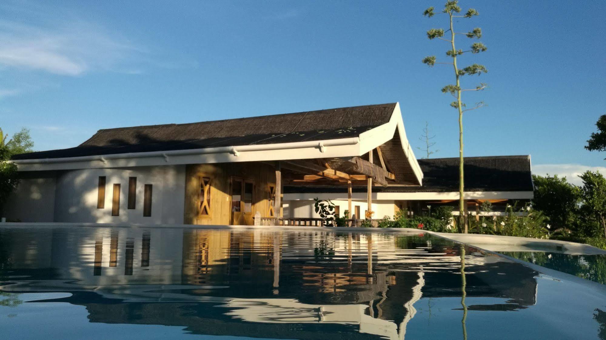 Kawayan Holiday Resort Сікіхор Екстер'єр фото